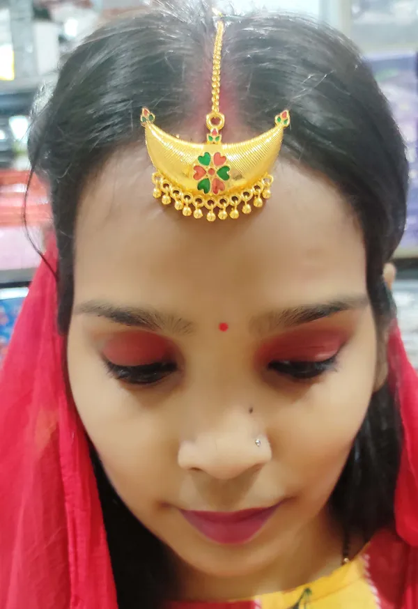(Pack_Of_2)_Assamese_Traditional_Copper_Gold_Plated_Red_Green_Colour_Maang_Tikka_For_Women